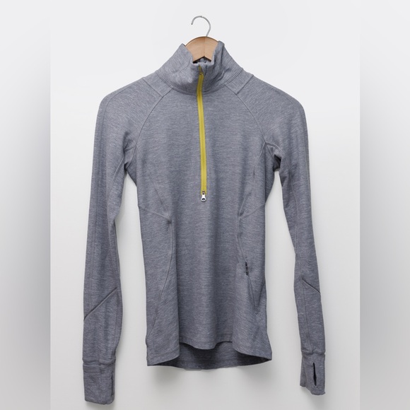 Lululemon pull over half zip - Picture 2 of 4